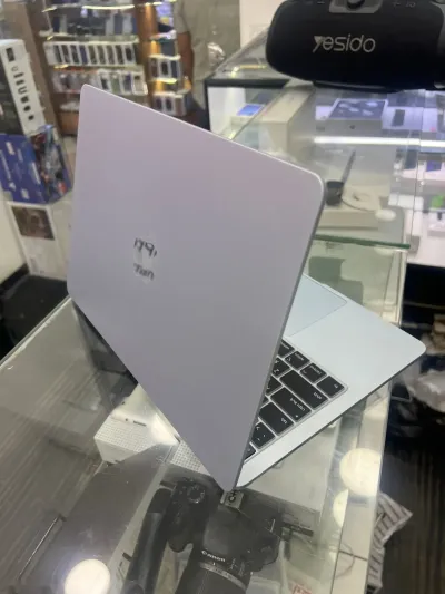 Ноутбук macbook air m4 — миниатюра 2