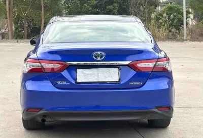 Toyota Camry, 2018
