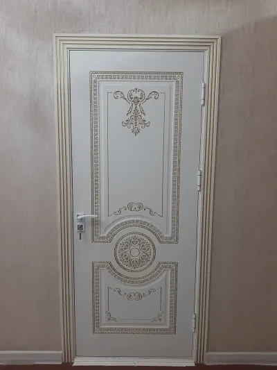 Дверь — миниатюра 1