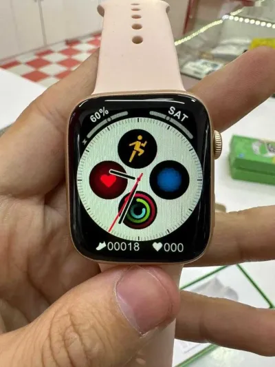 Смарт часы Apple Watch Gold — миниатюра 1