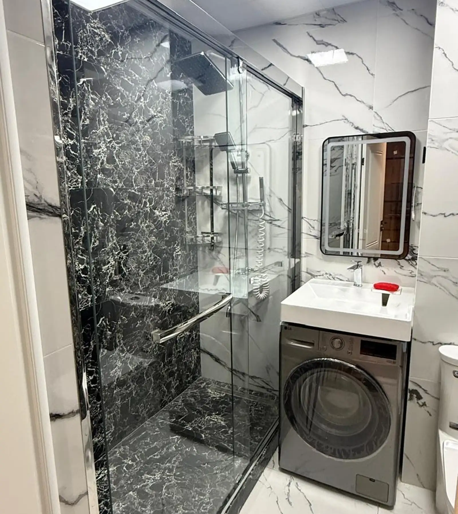 2-комн. квартира, 11 этаж, 50 м², орентир Шохмансур назди Ашан доми ру баруи парки Алишер Навои наздики ОВИР