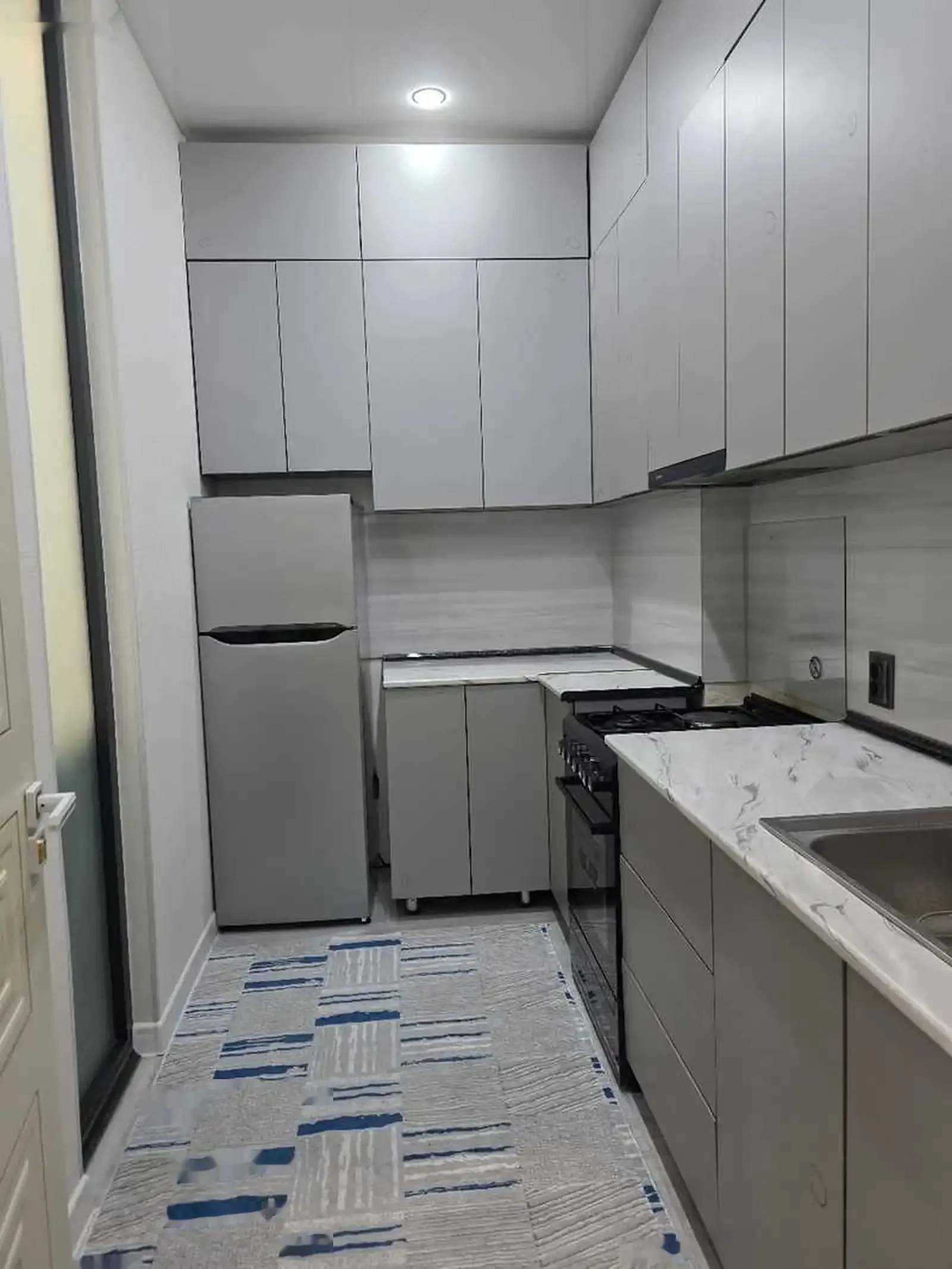 2-комн. квартира, 5 этаж, 50м², 102 мкр, родом
