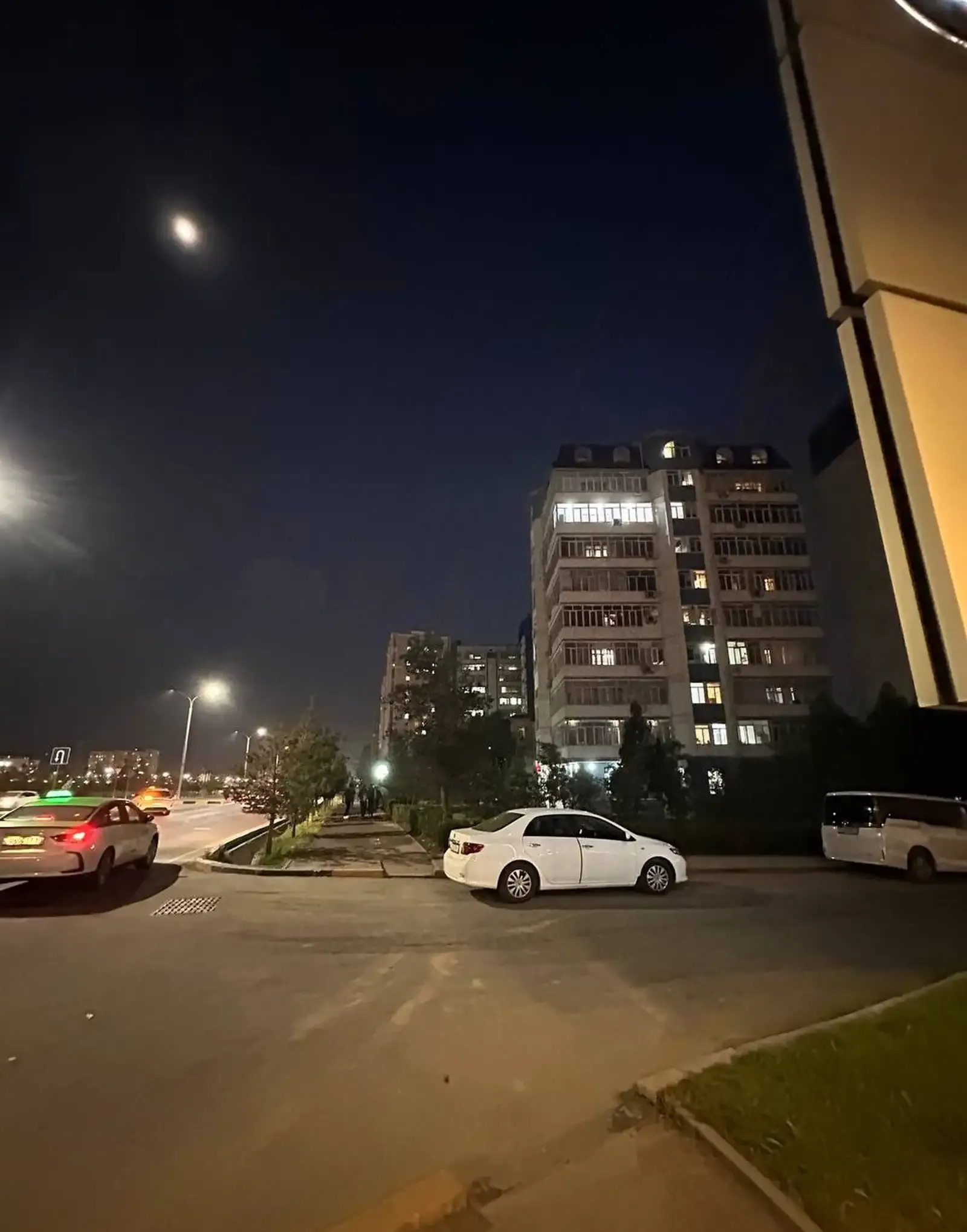 3-комн. квартира, 4 этаж, 74 м², Сохили, автосалон BMW
