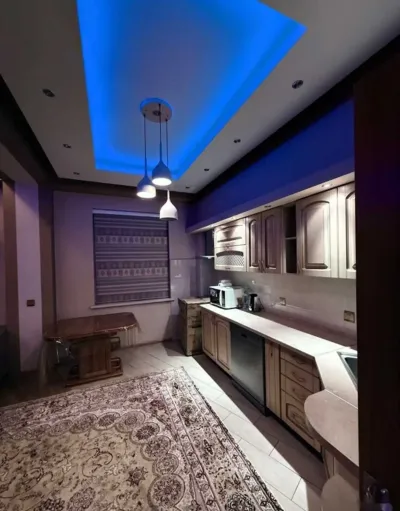 2-комн. квартира, 3 этаж, 147м², кучаи мирзо турсунзода 4/А — миниатюра 1