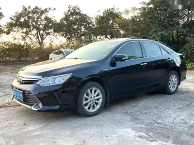 Toyota Camry, 2016