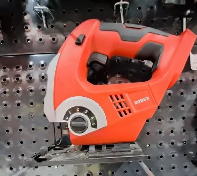Лобзик с лазером Rodex