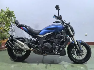 Мотоцикл Ducati — миниатюра 1