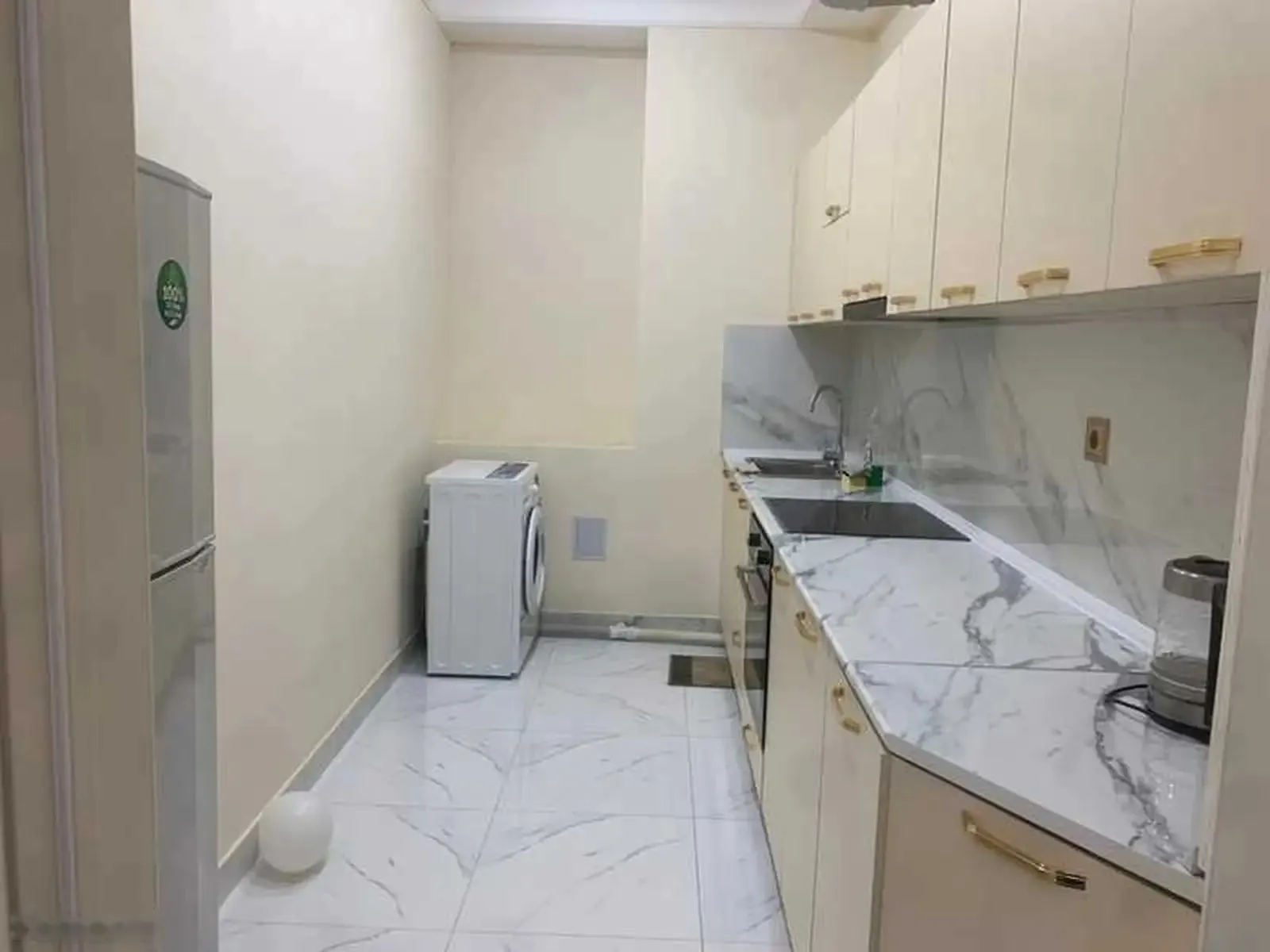 3-комн. квартира, 6 этаж, 115м², И.Сомони