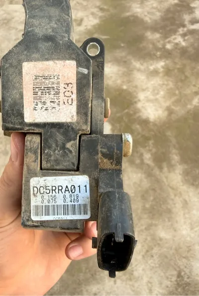 Педаль газа Hyundai Porter 2010 — миниатюра 3