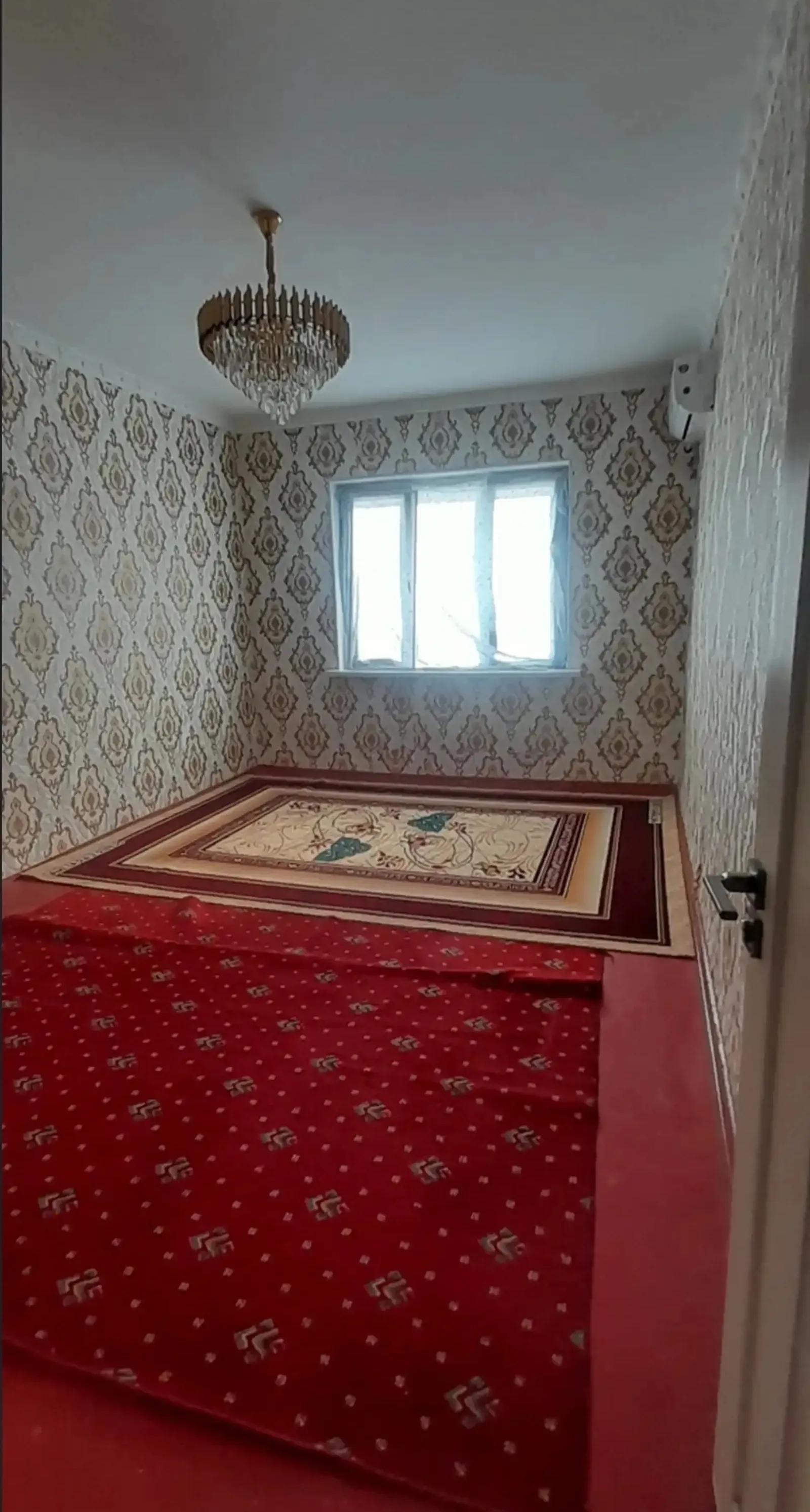 1-комн. квартира, 8 этаж, 38 м², 12 мкр