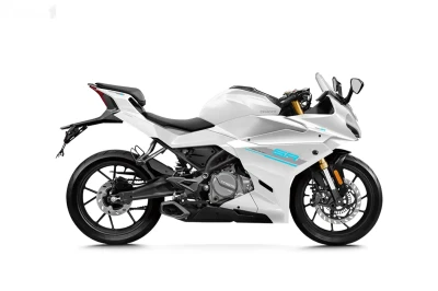 Мотоцикл CFMOTO250 cc 2025