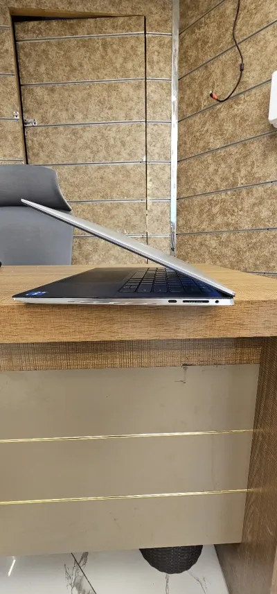 Ноутбук Dell XPS 9530 i7 13gen — миниатюра 6