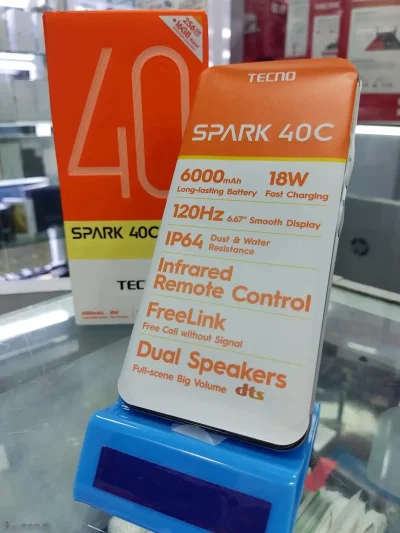 Tecno Spark 40c 128 gb