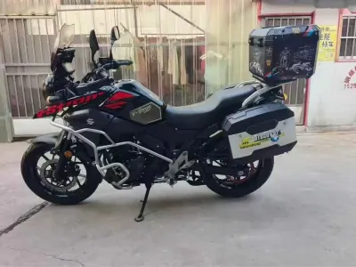 Мотоцикл Suzuki — миниатюра 3