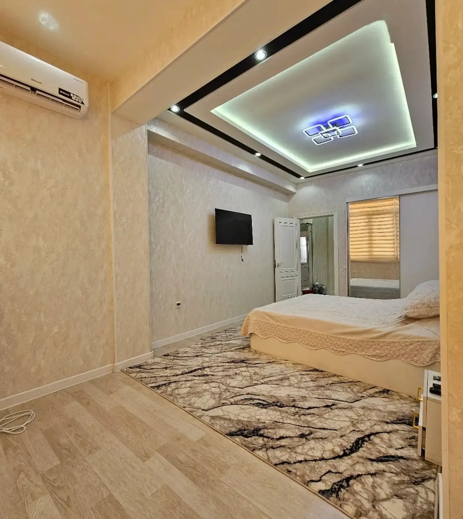 2-комн. квартира, 4 этаж, 80м², Ватан Центр