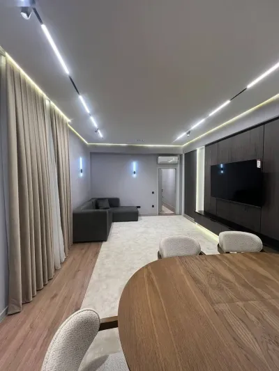 3-комн. квартира, 4 этаж, 136 м², н.Шохмансур,Зелёний бозор ру ба руи 75 этажа