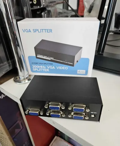 VGA splinter 2004 4port
