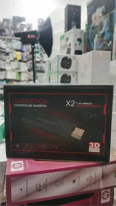 Игровая приставка Samnat Game Stick X2, 64 ГБ, красный, +2 геймпада, портативная