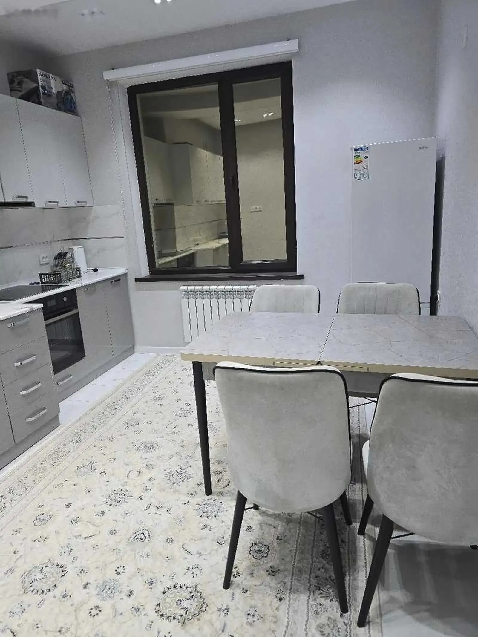 2-комн. квартира, 7 этаж, 77м², Каленин