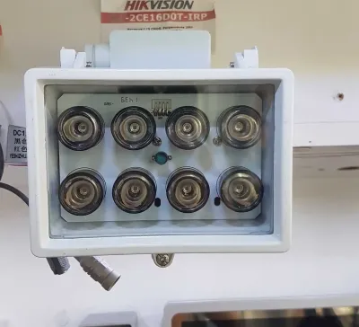 IR прожектор 100м