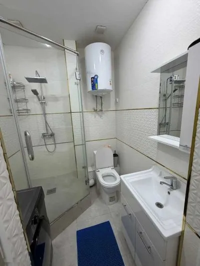 2-комн. квартира, 11 этаж, 70м², Шохмансур