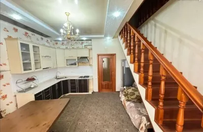 4-комн. квартира, 5 этаж, 130 м², Сомонӣ