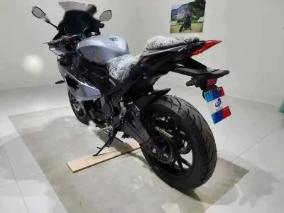 Мотоцикл BMW 250RR