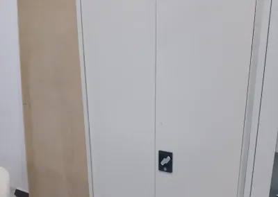 Шкаф