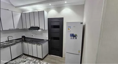 2-комн. квартира, 11 этаж, 50м², 102 мкр