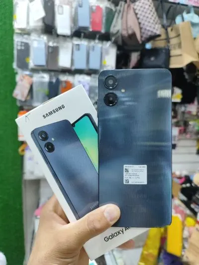Samsung Galaxy A06 4/64Gb White