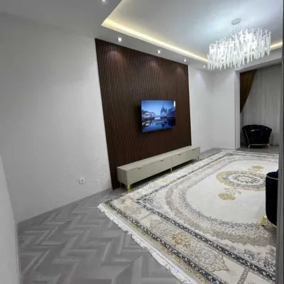 2-комн. квартира, 7 этаж, 80м², Овир — миниатюра 1