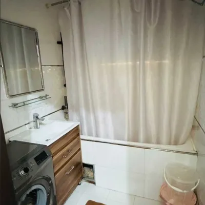 2-комн. квартира, 6 этаж, 80м², Шохмансур