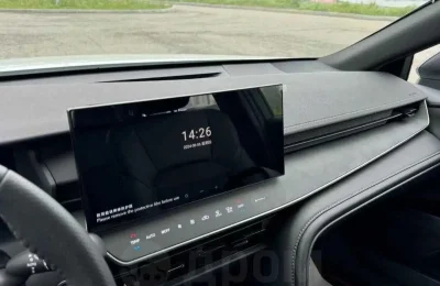 Toyota Camry, 2026