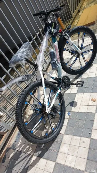 Велосипед BMW