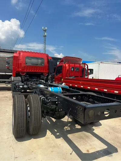 Водовоз Howo, 2020 — миниатюра 6