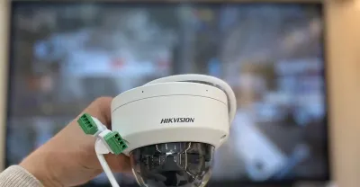 IP-видеокамера Hikvision DS 2CD2183G2 LIS2U 2.8mm 8 МП купольная камера