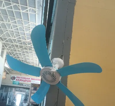 Потолочный вентилятор