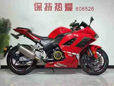 Мотоцикл Ducati 400 — миниатюра 2