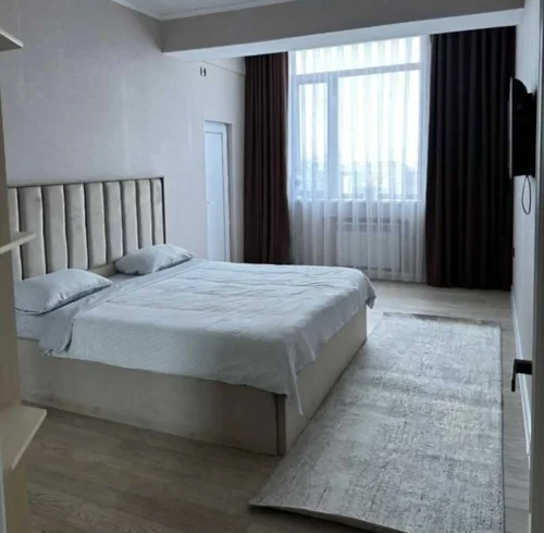 1-комн. квартира, 16 этаж, 50 м², И.Сомони. Спартак — миниатюра 1