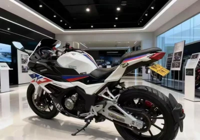 Мотоцикл BMW — миниатюра 3