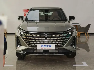 Changan UNI-V, 2025 на заказ — миниатюра 1