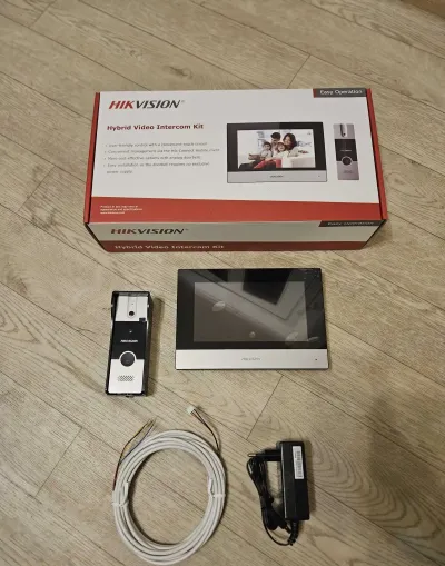 Домофон Хиквижин kis 302 WiFi