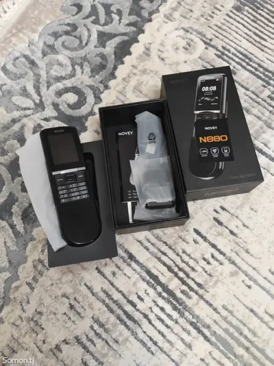 Novey N880 4 gb