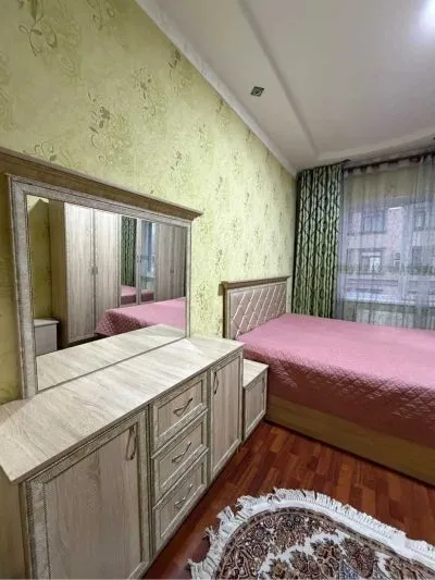 3-комн. квартира, 5 этаж, 120м², Сино, 84 мкр