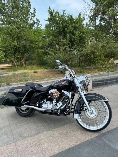 Мотоцикл Harley Devidson
