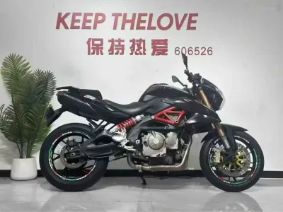 Мотоцикл Benelli — миниатюра 1