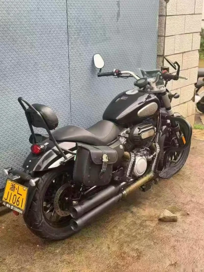 Мотоцикл Harley-Davidson — миниатюра 3
