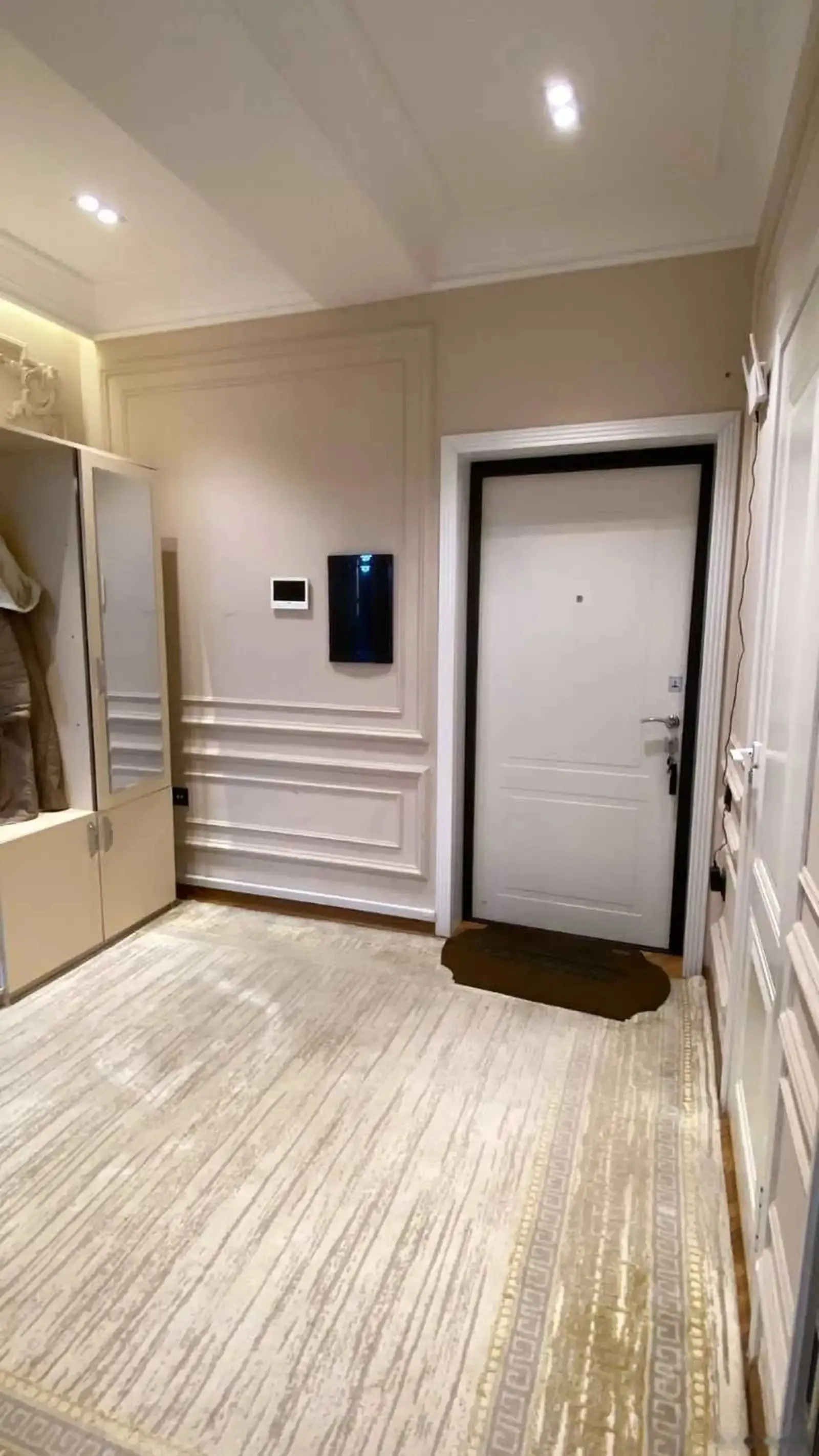 2-комн. квартира, 13 этаж, 62м², Шохмансур