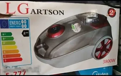 Пылесос LG 777