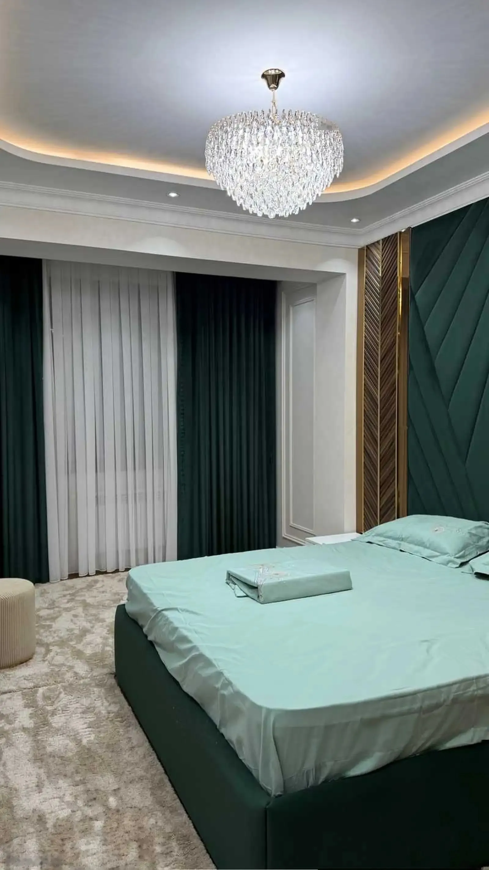 3-комн. квартира, 18 этаж, 115м², 82мкр